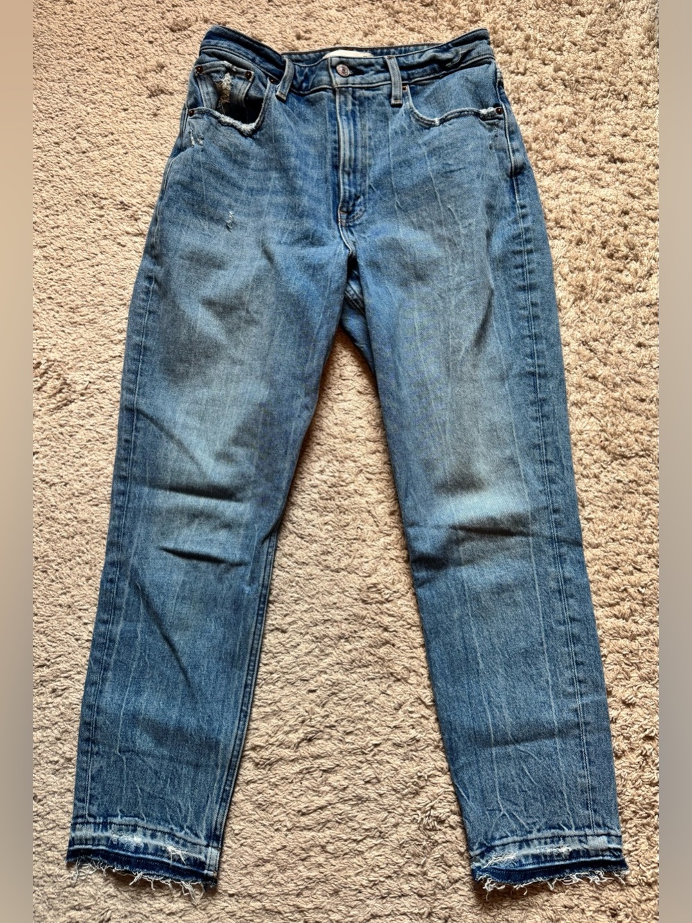 Abercrombie & Fitch Women's high rise mom jeans